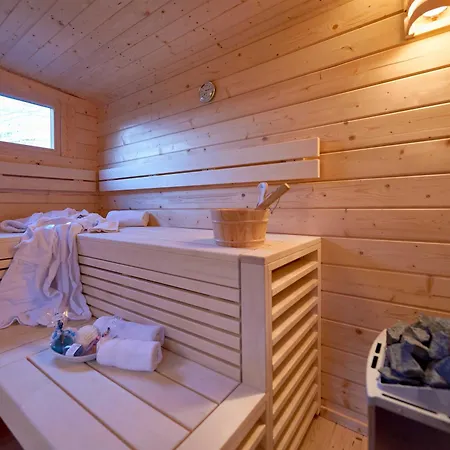 Strandschloesschen - Haushaelfte 3 Prázdninový dům Sellin (Rugen)