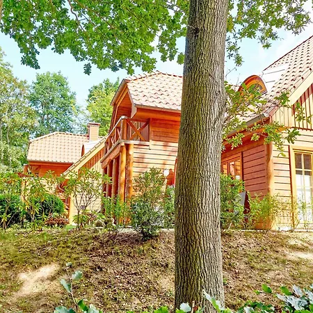 Strandschloesschen - Haushaelfte 3 Prázdninový dům