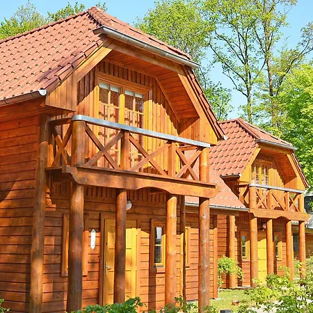 Strandschloesschen - Haushaelfte 3 Prázdninový dům *