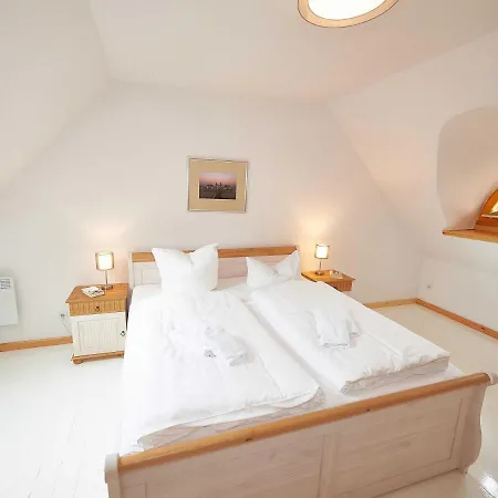 Strandschloesschen - Haushaelfte 3